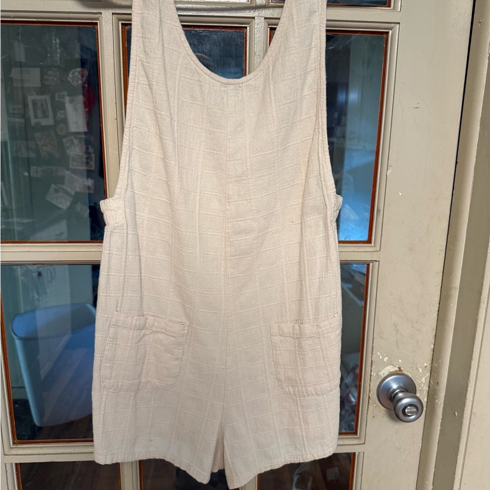 Rhythm Cream Checkered Romper - Picture 6 of 7